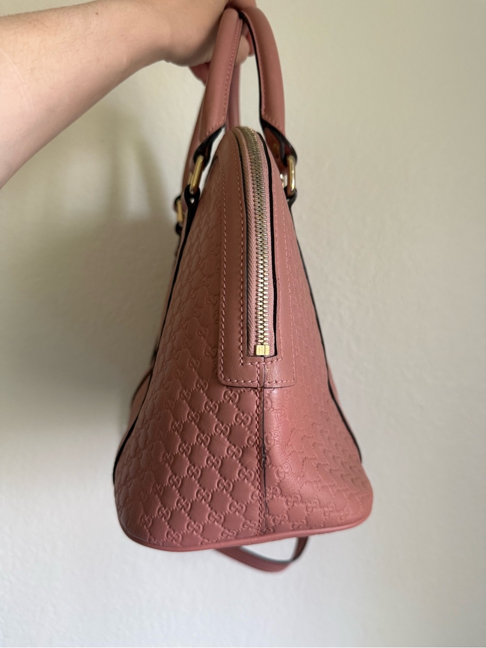 Gucci Dusty Rose Microguccissima Leather two way with Gold Hardware - Picture 3 of 9